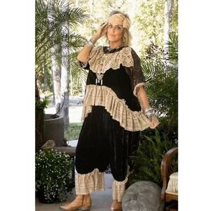 Jaded Gypsy Black Velvet Ruffle Lace Bloomers Wide Leg Victorian Steampunk Pants
